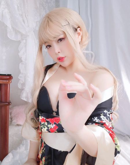 SashaGrey无码二区_HDHD高清在线观看