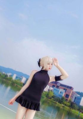女生主动让男生自己坤坤免费_BD英语迅雷电影在线